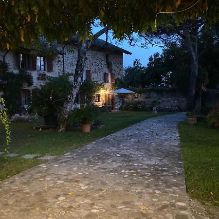 B&B La Casa Del Sole Манцано Экстерьер фото