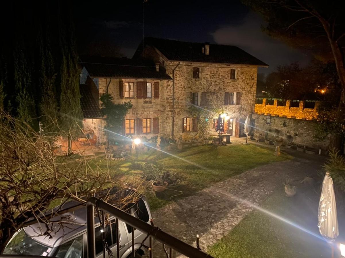 B&B La Casa Del Sole Манцано Экстерьер фото