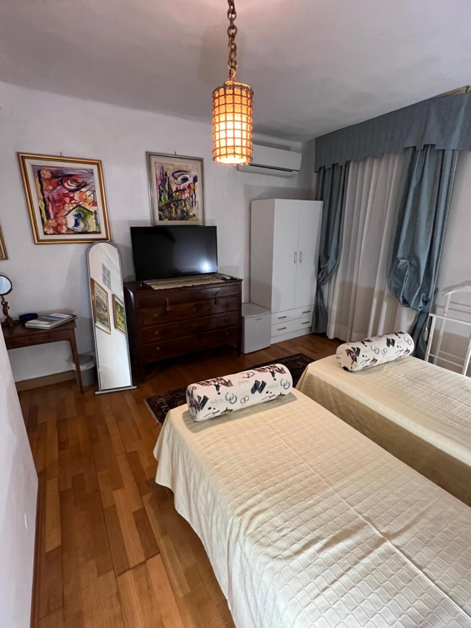 B&B La Casa Del Sole Манцано Экстерьер фото